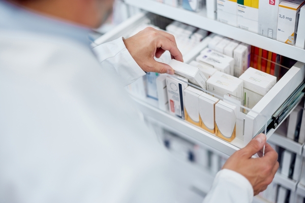 Vendita farmaci secondo la direttiva europea anticontraffazione